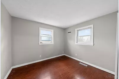 7946 Fairhope Court, Springfield Township, OH 45224 - Photo 17