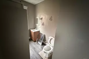 3514 Bevis Ave, Cincinnati, OH 45207 - Photo 11