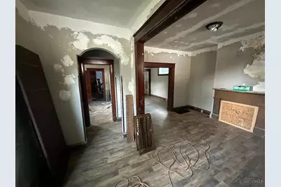 2307 Vine Street, Cincinnati, OH 45219 - Photo 3