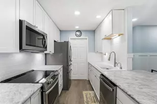 620 Carrington Pl, Loveland, OH 45140 - Photo 17