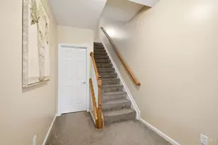 2521 Ravine St, Cincinnati, OH 45219 - Photo 21