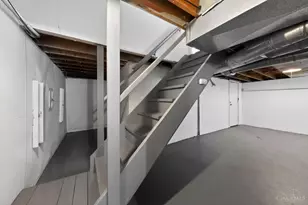 1762 Ashbrook Dr, Cincinnati, OH 45238 - Photo 23