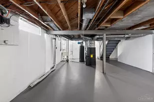 1762 Ashbrook Dr, Cincinnati, OH 45238 - Photo 19