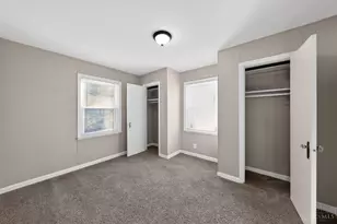 1762 Ashbrook Dr, Cincinnati, OH 45238 - Photo 13