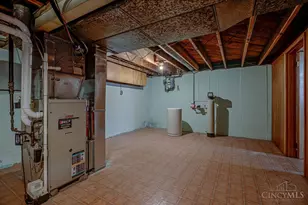 2210 Varelman Ave, Cincinnati, OH 45212 - Photo 27