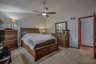 20013 Ravenda Dr, Lawrenceburg, IN 47025 - Photo 17