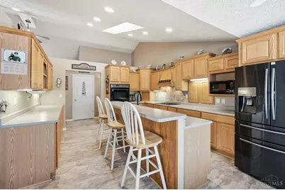 7353 Ross Road, Washington Township, OH 45054 - Photo 21