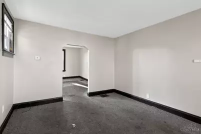 547 Flatt Terrace, Cincinnati, OH 45232 - Photo 7