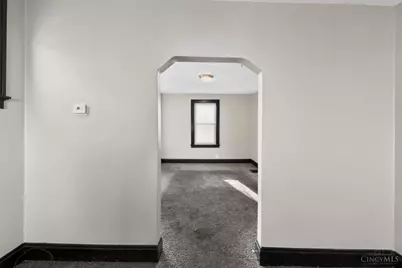 547 Flatt Terrace, Cincinnati, OH 45232 - Photo 25