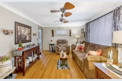 470 Little Turtle Lane, Union Township, OH 45244 - Photo 5