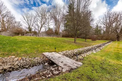 470 Little Turtle Lane, Union Township, OH 45244 - Photo 29