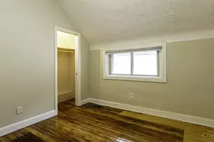 527 Riddle Rd, Cincinnati, OH 45220 - Photo 11