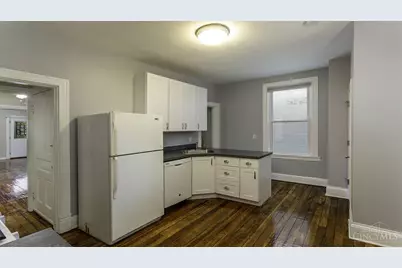 527 Riddle Road, Cincinnati, OH 45220 - Photo 3