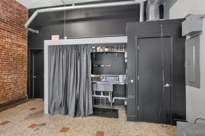619 Main Street, Cincinnati, OH 45202 - Photo 9