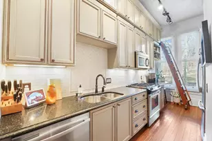 905 Paradrome St, Cincinnati, OH 45202 - Photo 7