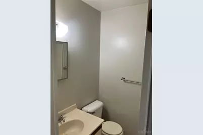 4136 River Road #5, Cincinnati, OH 45204 - Photo 7