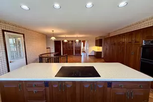 839 Summerfield Ln, Springdale, OH 45240 - Photo 13