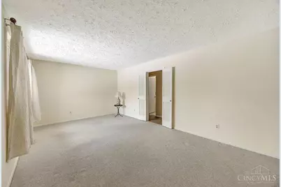 147 N Ruskin Drive, Springdale, OH 45246 - Photo 7