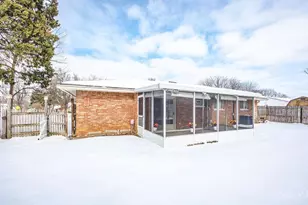 147 N Ruskin Dr, Springdale, OH 45246 - Photo 27