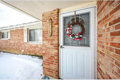 147 N Ruskin Drive, Springdale, OH 45246 - Photo 3