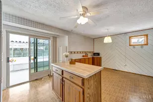 147 N Ruskin Dr, Springdale, OH 45246 - Photo 33