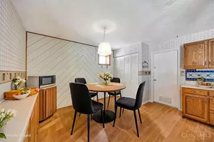 147 N Ruskin Dr, Springdale, OH 45246 - Photo 9