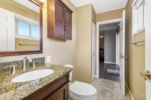 10061 Sturgeon Ln, Colerain Township, OH 45251 - Photo 17