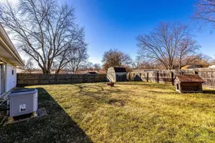 10061 Sturgeon Ln, Colerain Township, OH 45251 - Photo 31