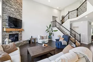 1571 Canterbury Ct, Turtle Creek Township, OH 45036 - Photo 9