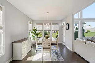 1571 Canterbury Ct, Turtle Creek Township, OH 45036 - Photo 19