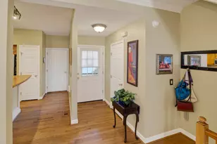 5925 Castlewood Crossing, Miami Township, OH 45150 - Photo 3