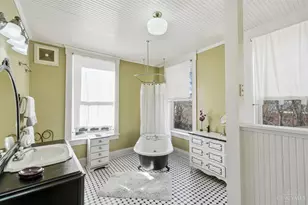 2711 Hackberry St, Cincinnati, OH 45206 - Photo 43