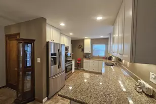 2985 N Bend Rd, Green Township, OH 45239 - Photo 11