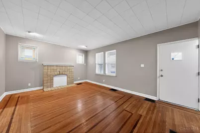 1059 Lockman Avenue, Cincinnati, OH 45238 - Photo 11