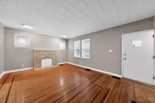 1059 Lockman Ave, Cincinnati, OH 45238 - Photo 11