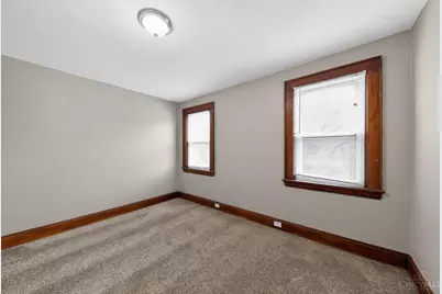 1059 Lockman Avenue, Cincinnati, OH 45238 - Photo 7