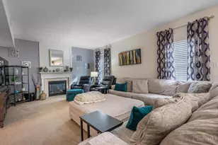 3518 Park Crest Ln, Butler Twp, OH 45414 - Photo 3