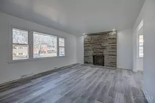 3553 Edgeview Dr, Cincinnati, OH 45213 - Photo 5