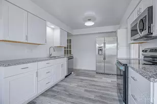 3553 Edgeview Dr, Cincinnati, OH 45213 - Photo 13