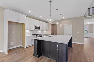 3806 Sturbridge Wy, Pierce Township, OH 45245 - Photo 5
