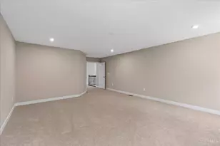 3806 Sturbridge Wy, Pierce Township, OH 45245 - Photo 17