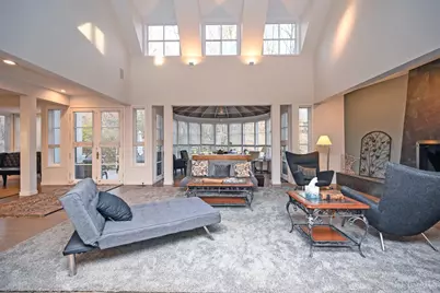 7510 Fernwood Drive, Cincinnati, OH 45237 - Photo 9