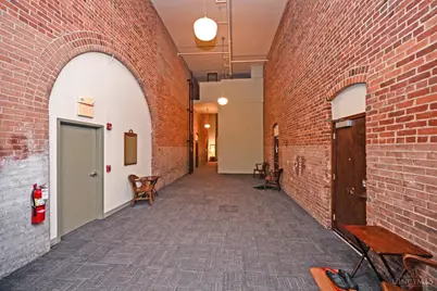 1615 Chase Avenue #2F, Cincinnati, OH 45223 - Photo 31