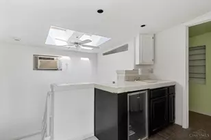 310 Klotter Ave, Cincinnati, OH 45219 - Photo 13