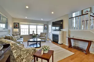 5570 Windridge Dr, Columbia Township, OH 45243 - Photo 5