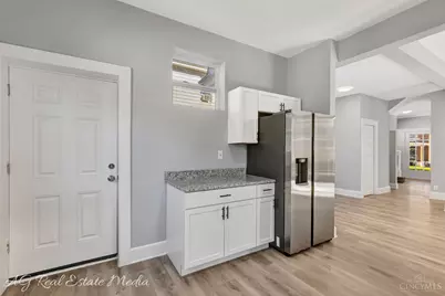 919 Sunset Avenue, Cincinnati, OH 45205 - Photo 21