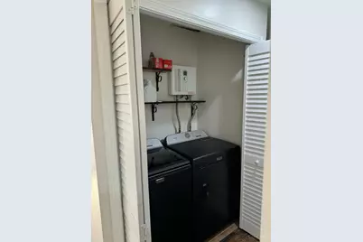 412 Roebling Road, Cincinnati, OH 45204 - Photo 11