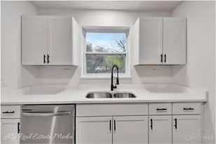 3405 Millrich Ave, Cincinnati, OH 45211 - Photo 17