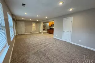 1040 Olde Station Ct, Fairfield, OH 45014 - Photo 25