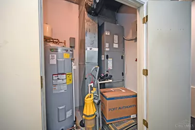 5714 Signal Hill Court #C, Miami Township, OH 45150 - Photo 17